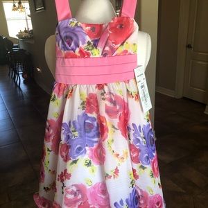 NWT Girls Floral Dress Size 8